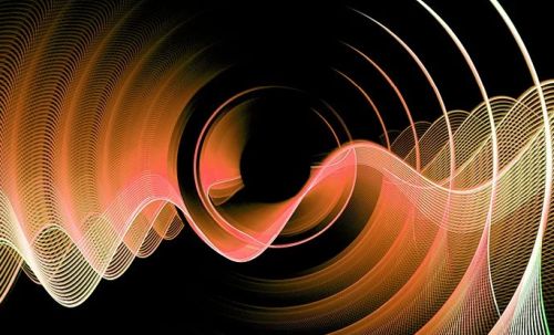 Физики превысили порог скорости света при помощи импульсов в среде горячей плазмы