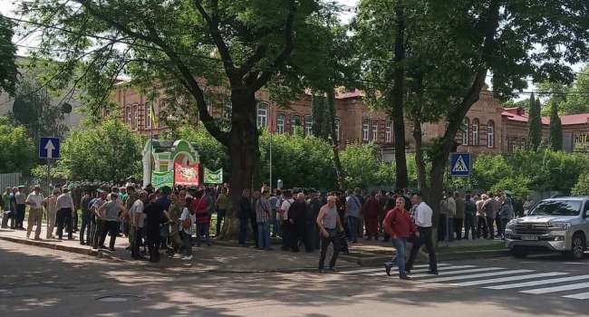 В приграничной Сумской области празднуют день пограничника ФСБ России