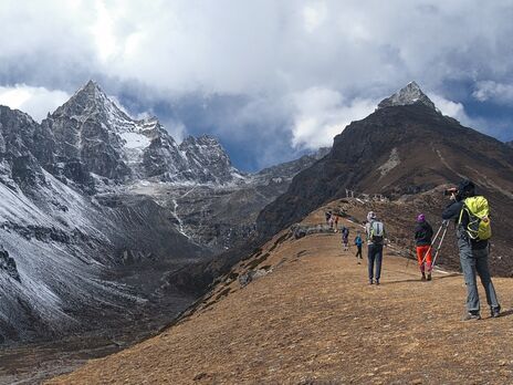 Из Непала эвакуировали украинцев, которые не могли вернуться из-за карантина – МИД