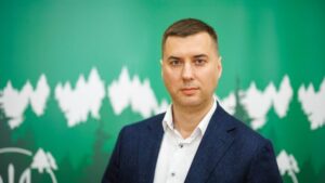 Виктор Смаль: биография и профессиональный путь